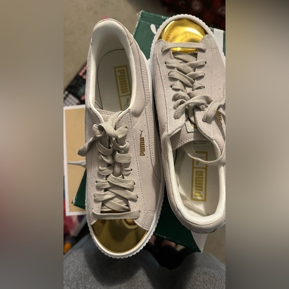 Puma Suede Platform Cream Gold Toe - Picture 8 of 12